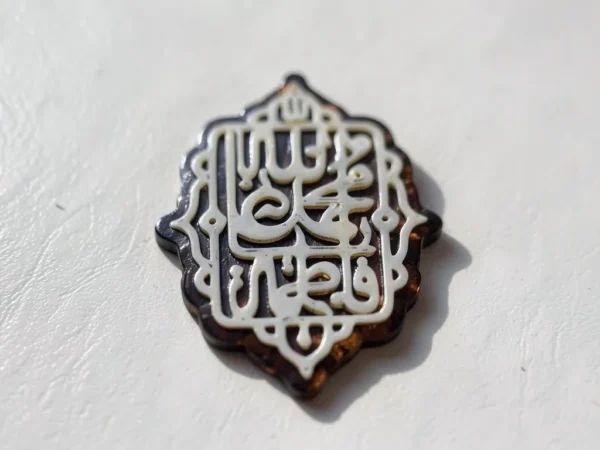 استیکر موبایل پلکسی طرح